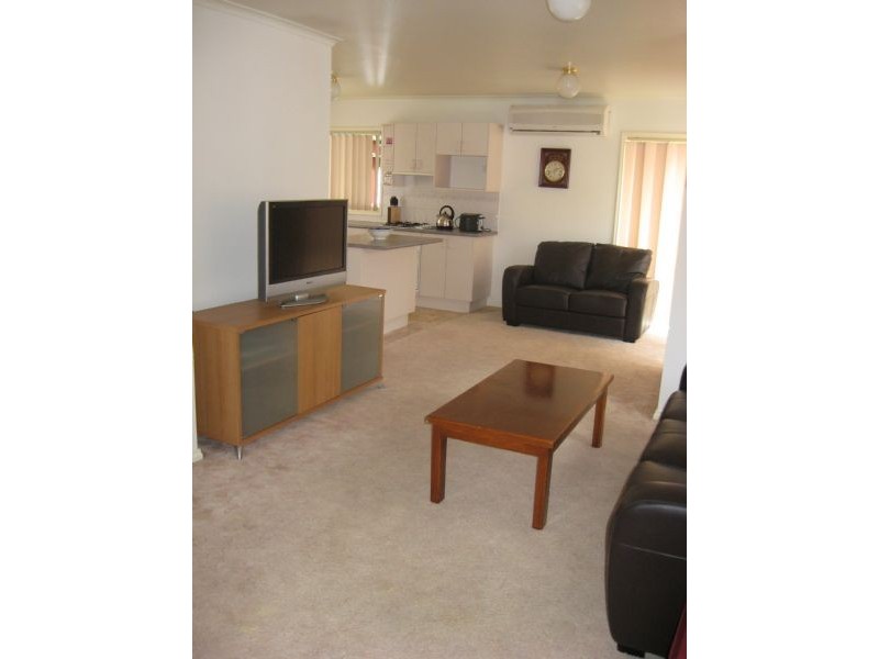 14  Dynes Street, Ringwood East VIC 3135