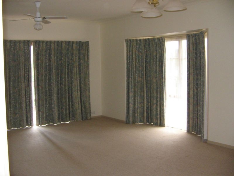 24  Valley View Court, Lilydale VIC 3140