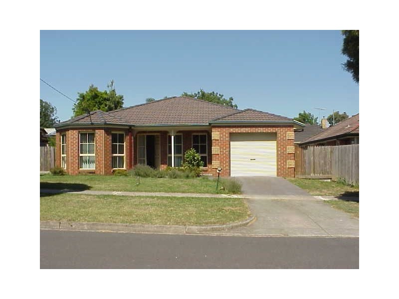 49 Glen Dhu Road, Kilsyth VIC 3137