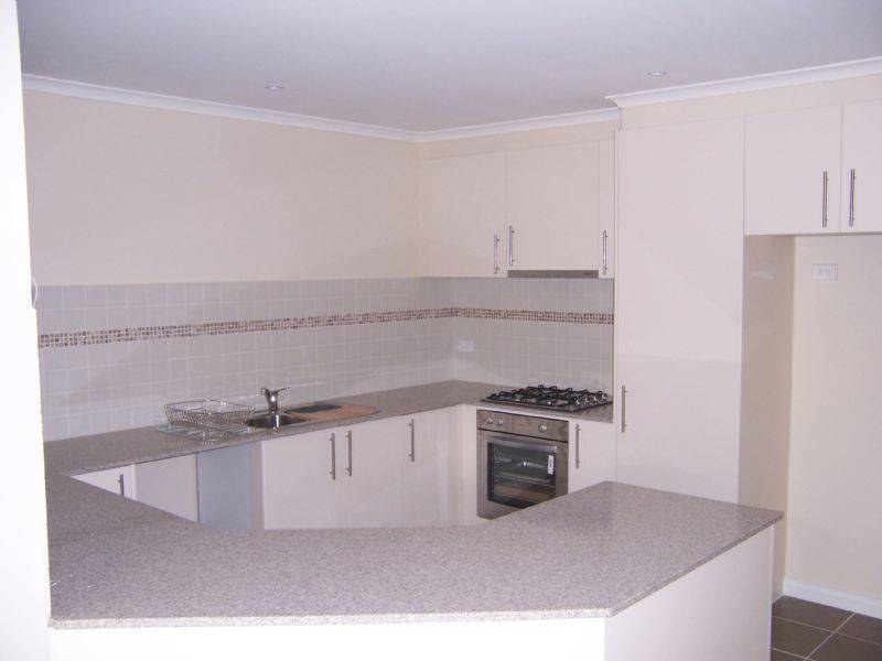 1-4/30 Urana Street, Kilsyth VIC 3137