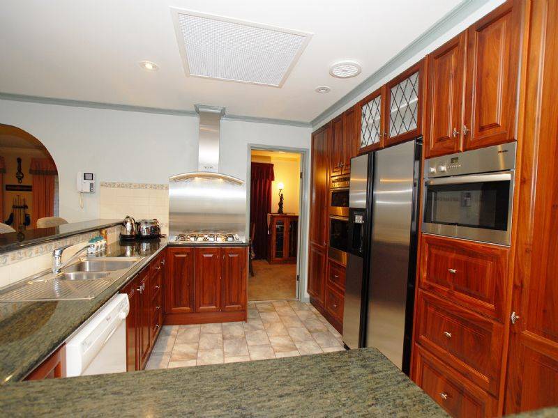 377 Mount Dandenong Road, Croydon VIC 3136