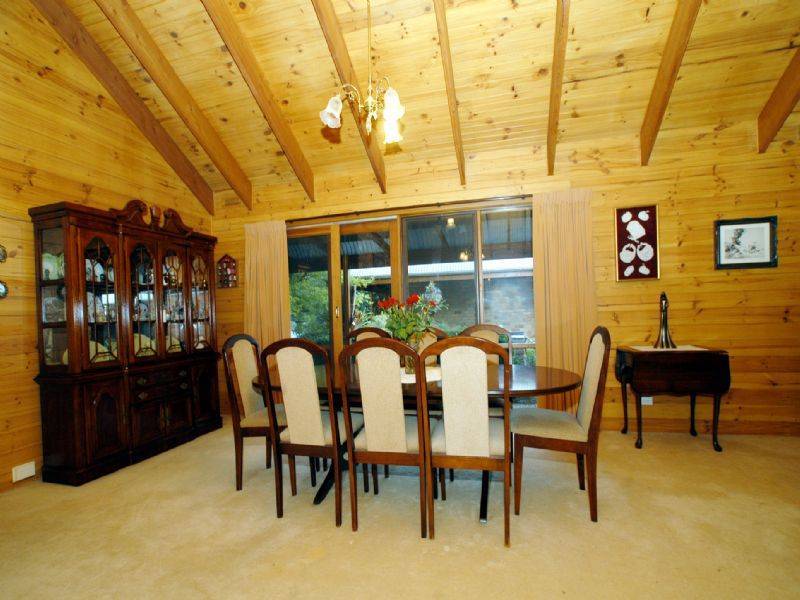 230 Cambridge Road , Kilsyth VIC 3137