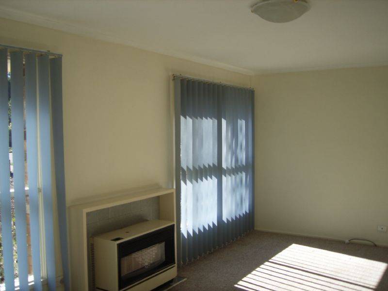 17 Andrew Street, Mooroolbark VIC 3138