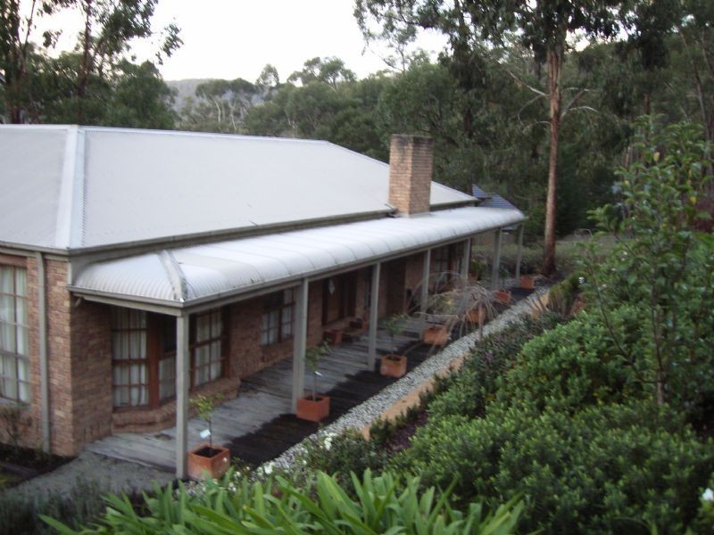 65 Inverness Ave, The Basin VIC 3154