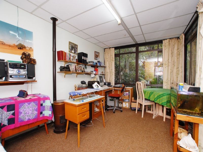 13 Farnley Street, Croydon VIC 3136