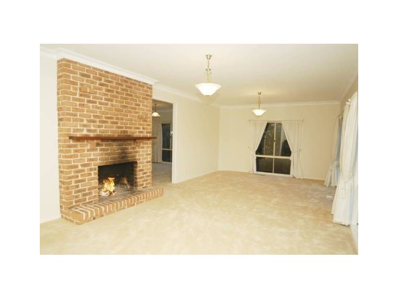 4 Trawalla Road, Croydon VIC 3136