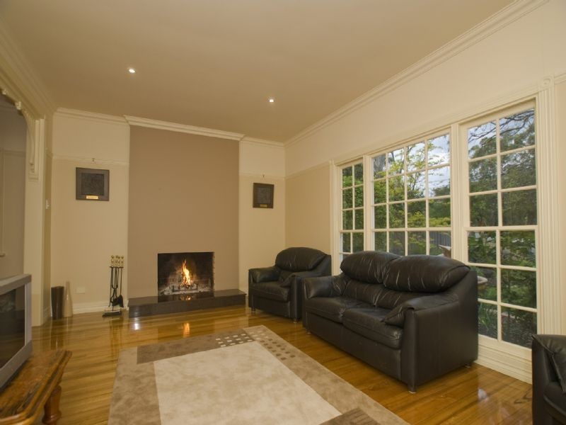 33 Smith Avenue, Croydon VIC 3136