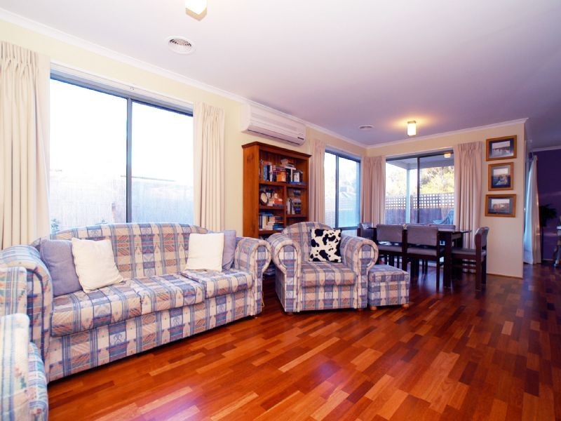 20 Cosmo Court, Kilsyth VIC 3137