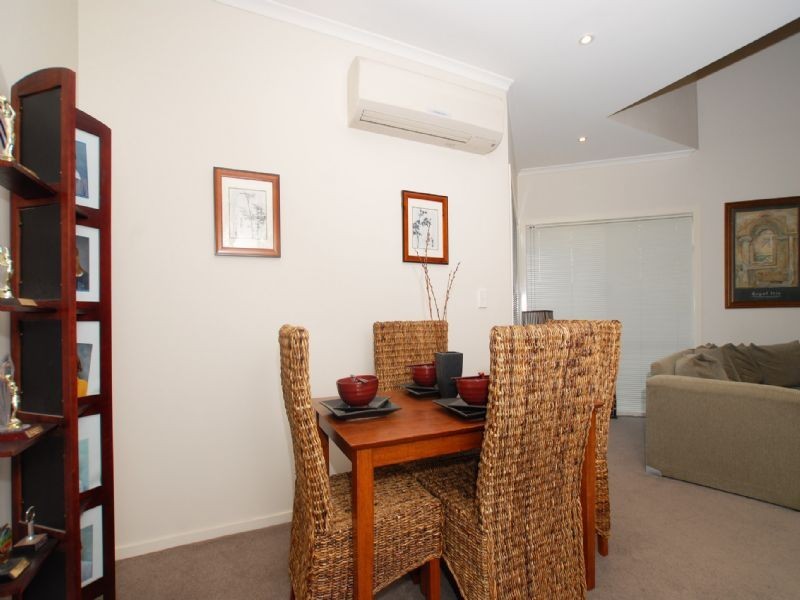 35/13-15 Hewish Road, Croydon VIC 3136