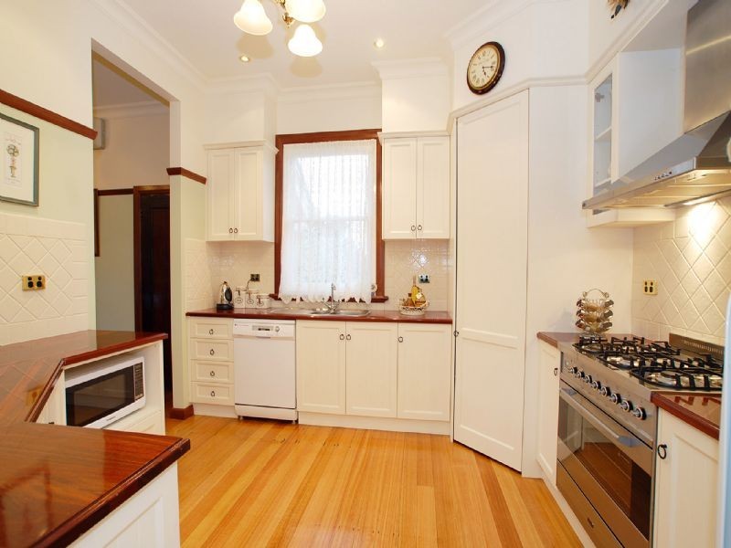 161 Dorset Road, Croydon VIC 3136