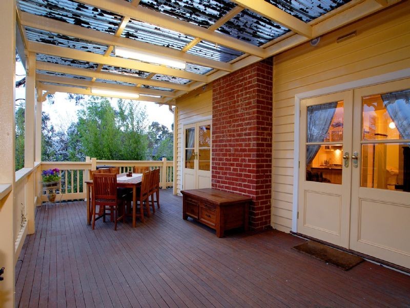 161 Dorset Road, Croydon VIC 3136