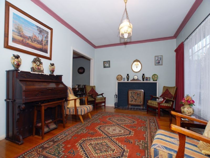 170 Lincoln Road, Croydon VIC 3136