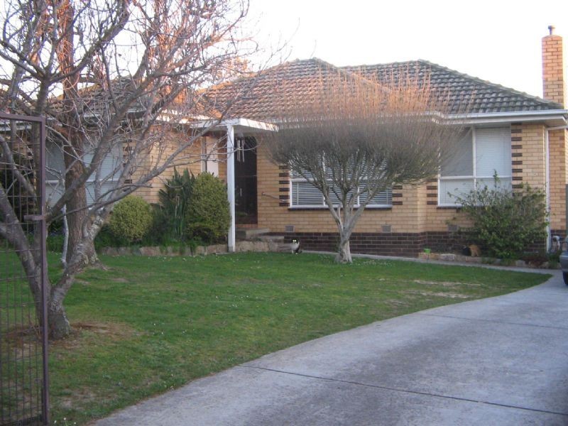 14 Arundel Street, Croydon VIC 3136
