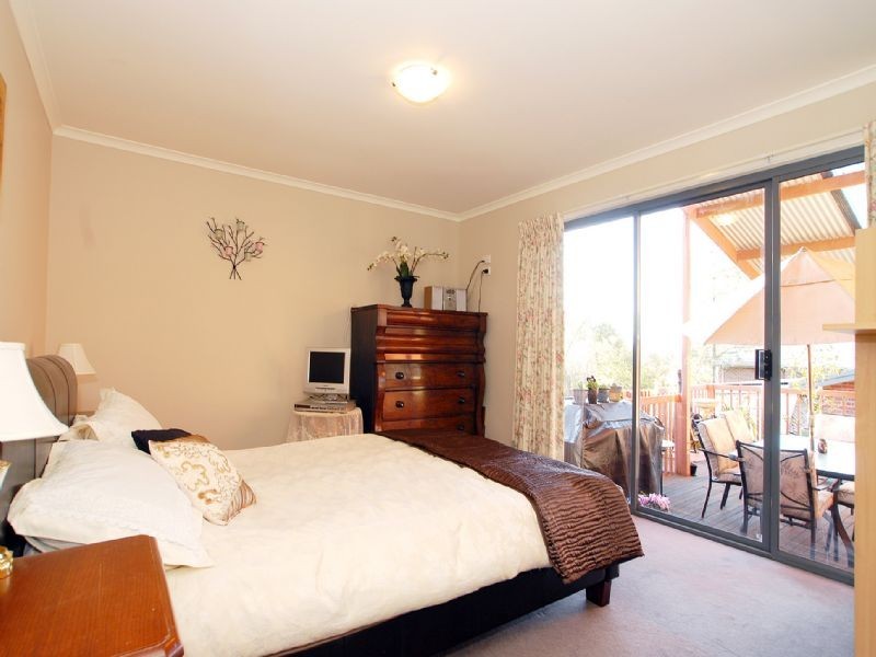 21 Alpine Way, Kilsyth VIC 3137