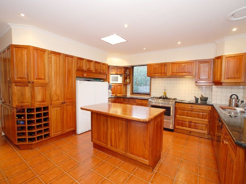 11 Grose Court, Croydon Hills VIC 3136