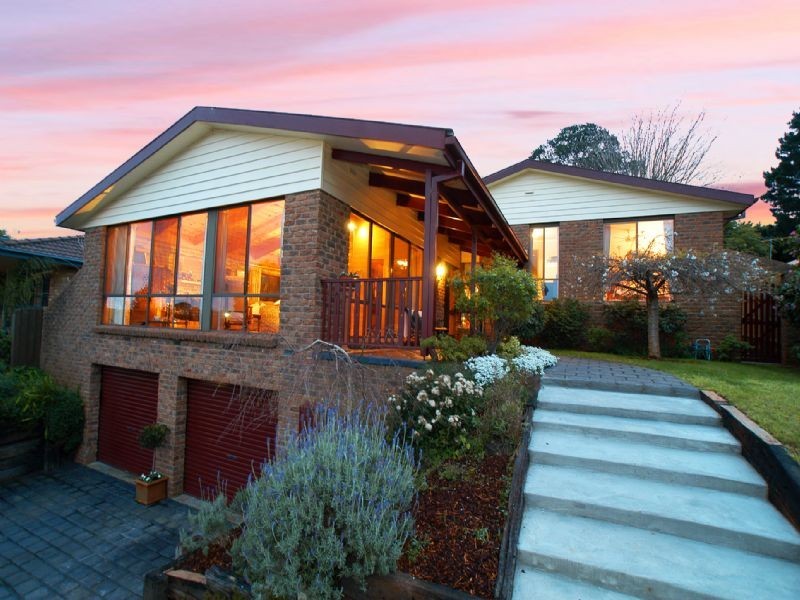 13 Wembley Close, Mooroolbark VIC 3138