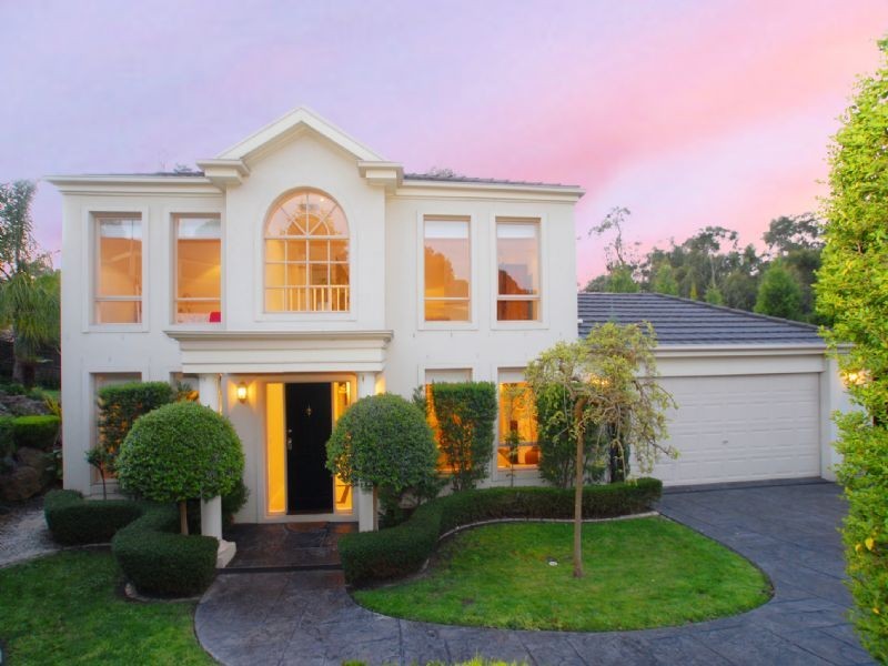 11 Bronte Court, Croydon North VIC 3136