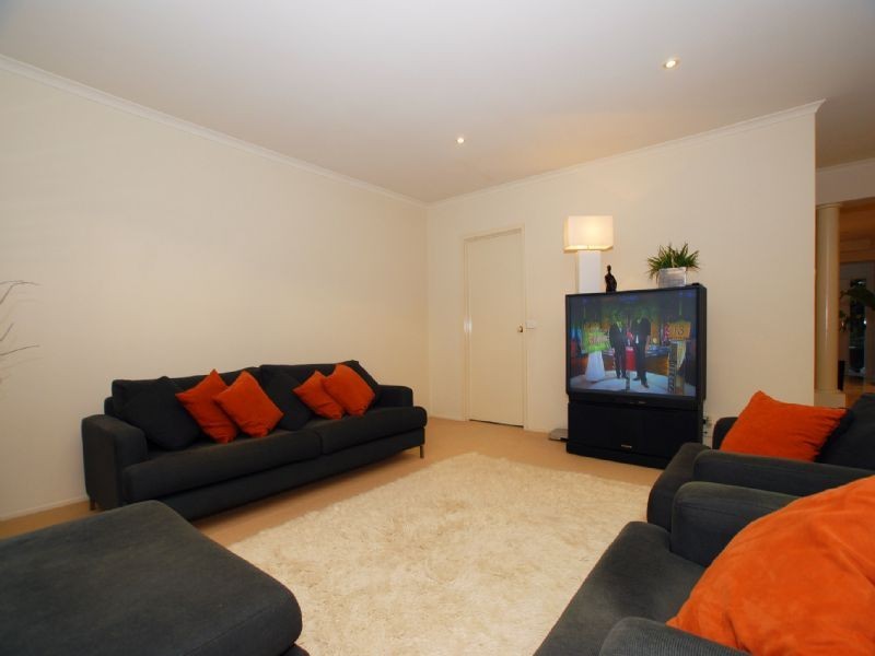 11 Bronte Court, Croydon North VIC 3136