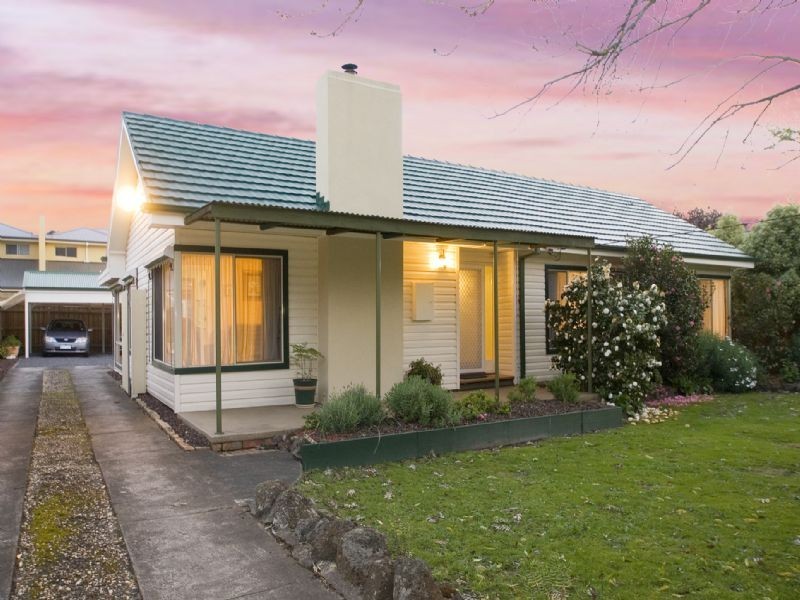 4 Urana Street, Kilsyth VIC 3137