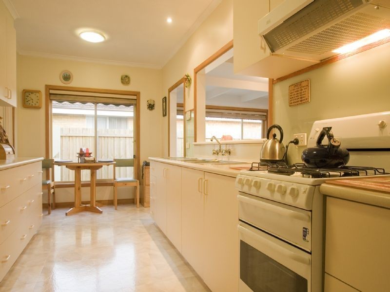 4 Urana Street, Kilsyth VIC 3137