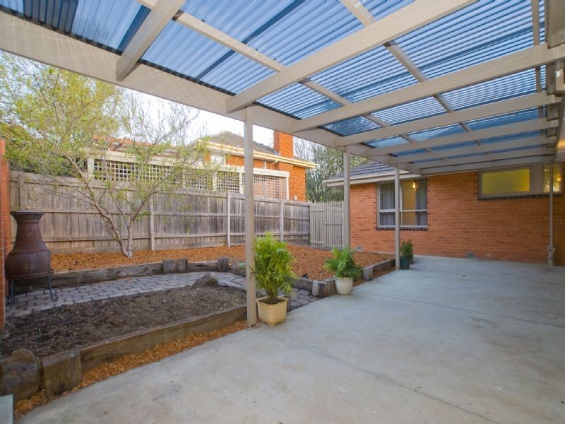 8 Shirley Street, Mooroolbark VIC 3138