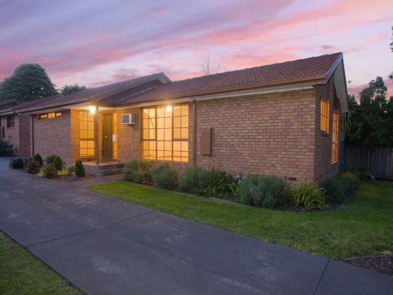 8/36 Lusher Road, Croydon VIC 3136