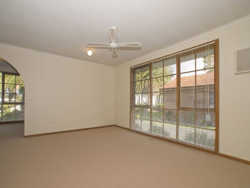 8/36 Lusher Road, Croydon VIC 3136