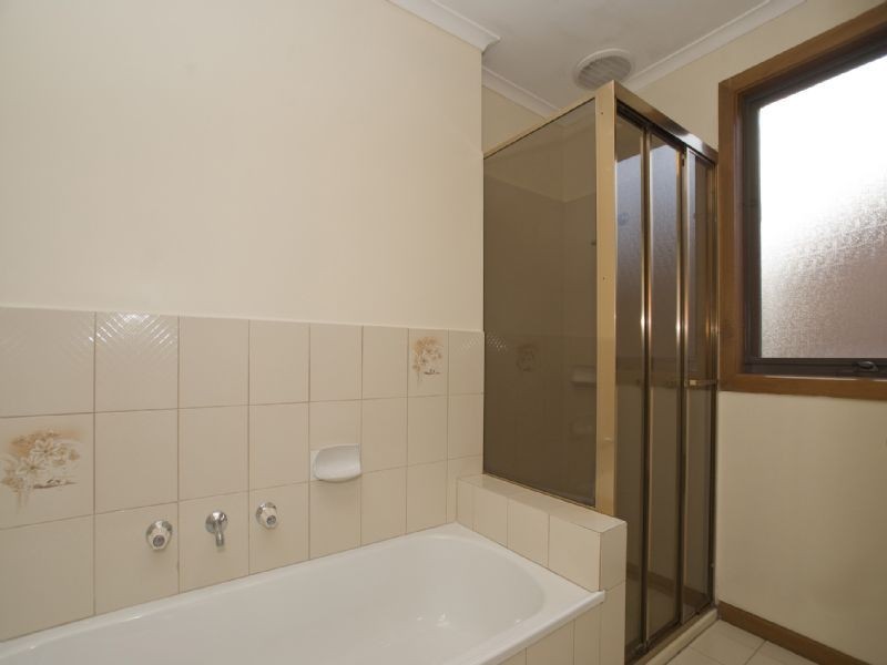 8/36 Lusher Road, Croydon VIC 3136