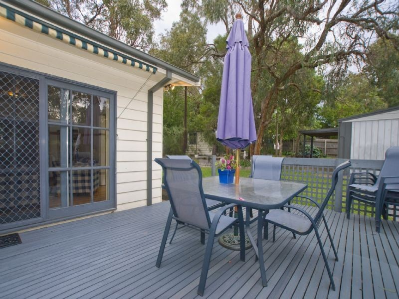 23  Ross Road, Croydon VIC 3136