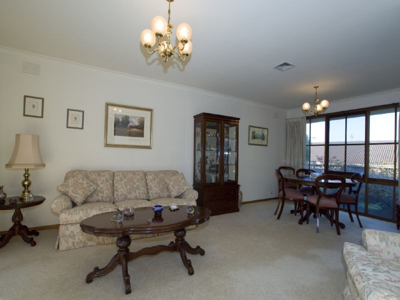 56 Narr Maen Drive, Croydon Hills VIC 3136