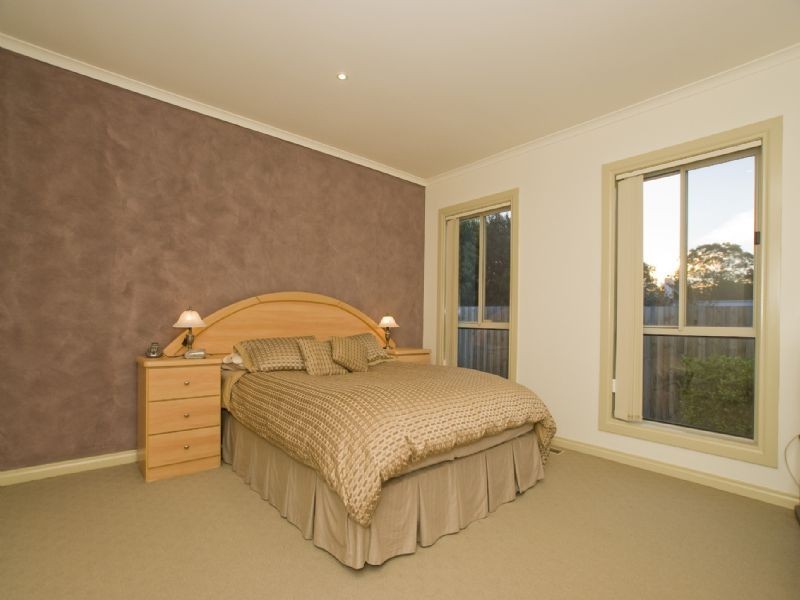 2/29 Birkenhead Drive, Kilsyth VIC 3137