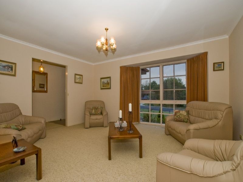 2 Biak Place, Croydon North VIC 3136