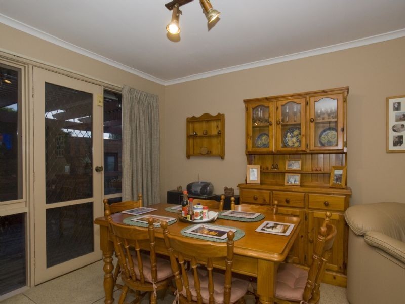 2 Biak Place, Croydon North VIC 3136
