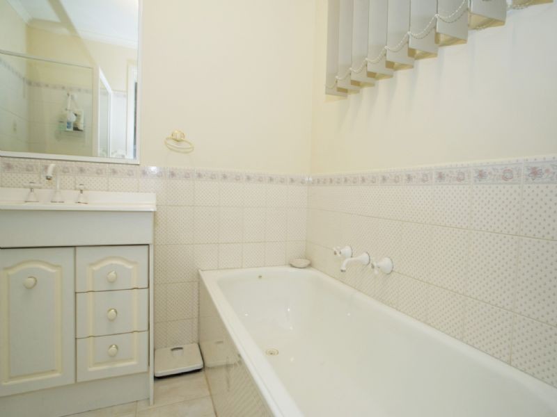 2/246 Dorset Road, Croydon VIC 3136
