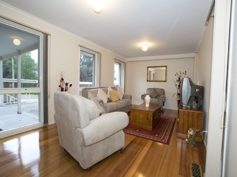 51 Old Kent Road, Mooroolbark VIC 3138