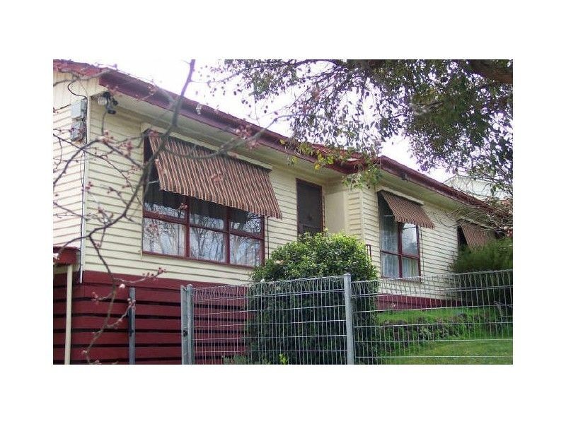 111 Manchester Road, Mooroolbark VIC 3138