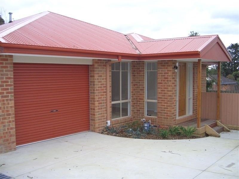 2/9 Kalina Court, Kilsyth VIC 3137
