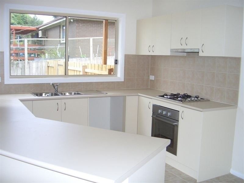 2/9 Kalina Court, Kilsyth VIC 3137