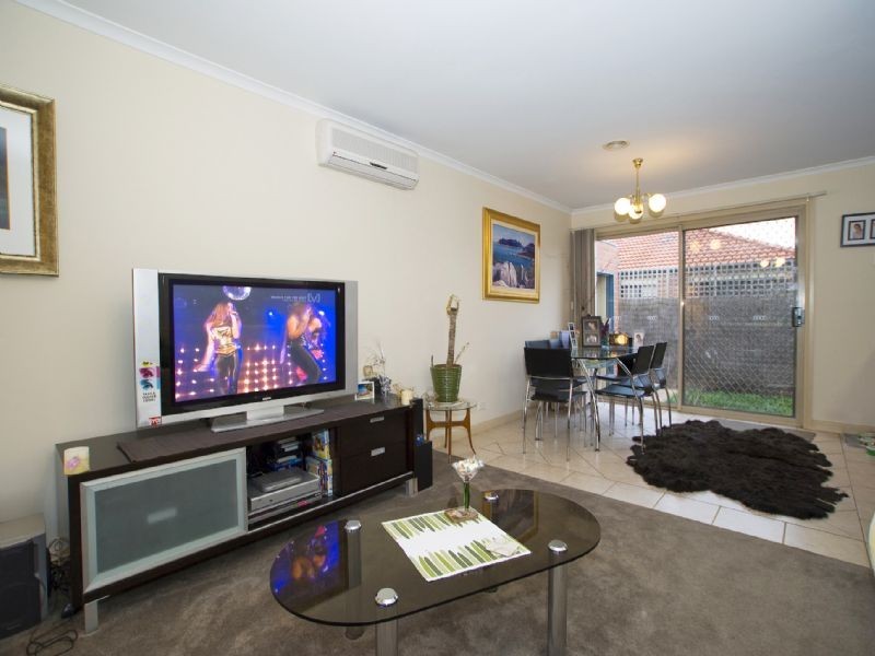 33/355 Dorset Road, Croydon VIC 3136