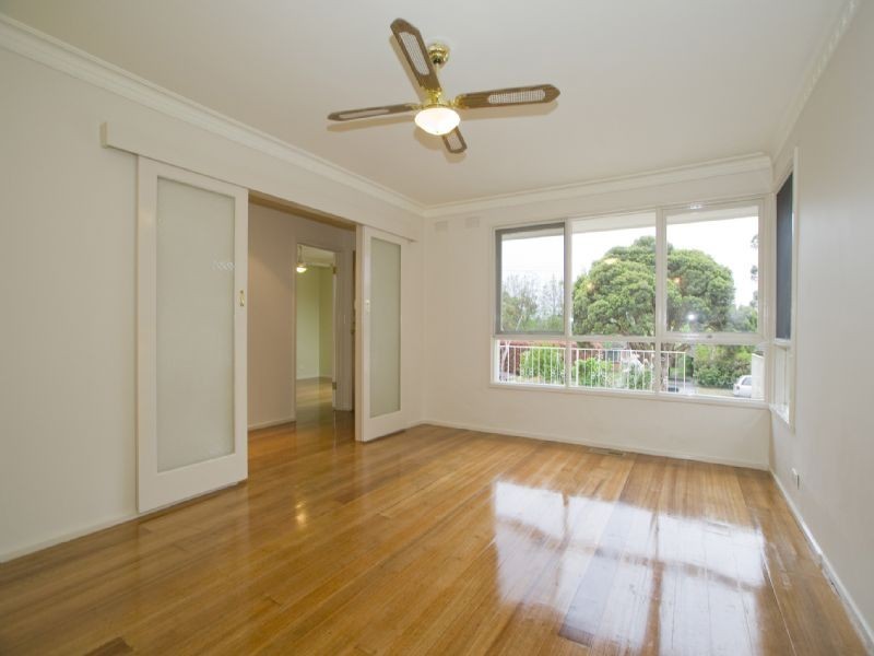 42 Sellick Drive, Croydon VIC 3136