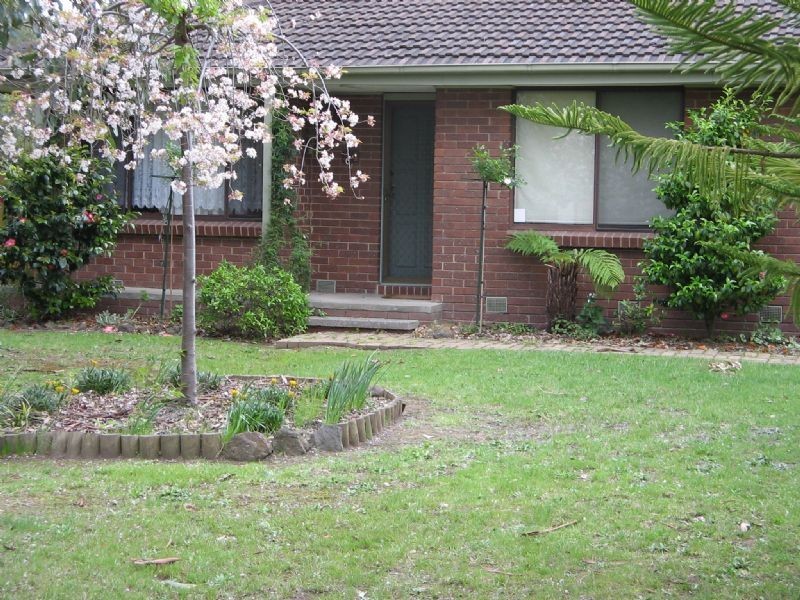 34 Parkstone Drive, Bayswater VIC 3153