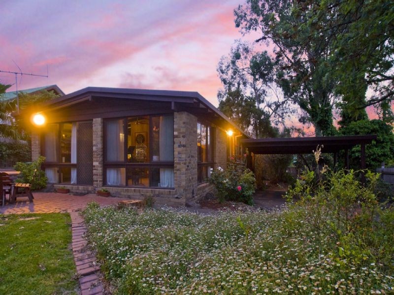 267 Dorset Road, Croydon VIC 3136