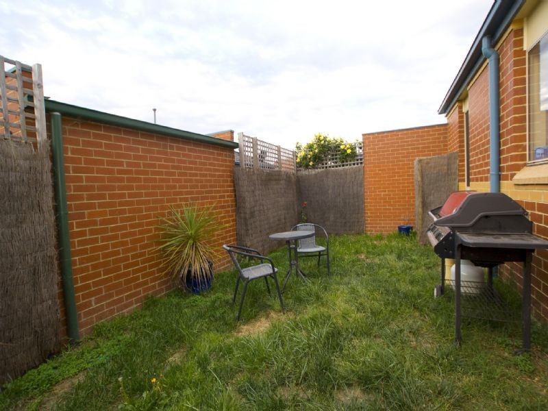 33/355 Dorset Road, Croydon VIC 3136