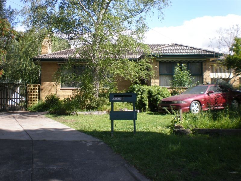 8 Lindel Court, Croydon VIC 3136