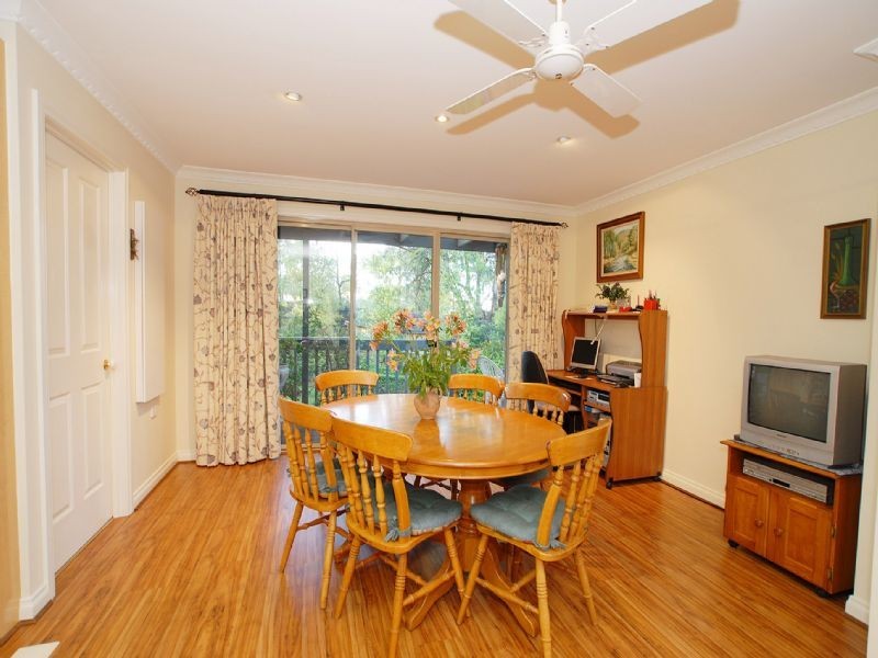 6/4 Palm Grove, Kilsyth VIC 3137