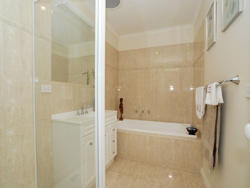 6/4 Palm Grove, Kilsyth VIC 3137