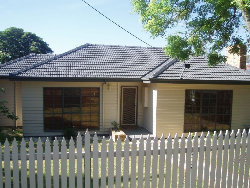 1/9 Green Street, Ringwood East VIC 3135