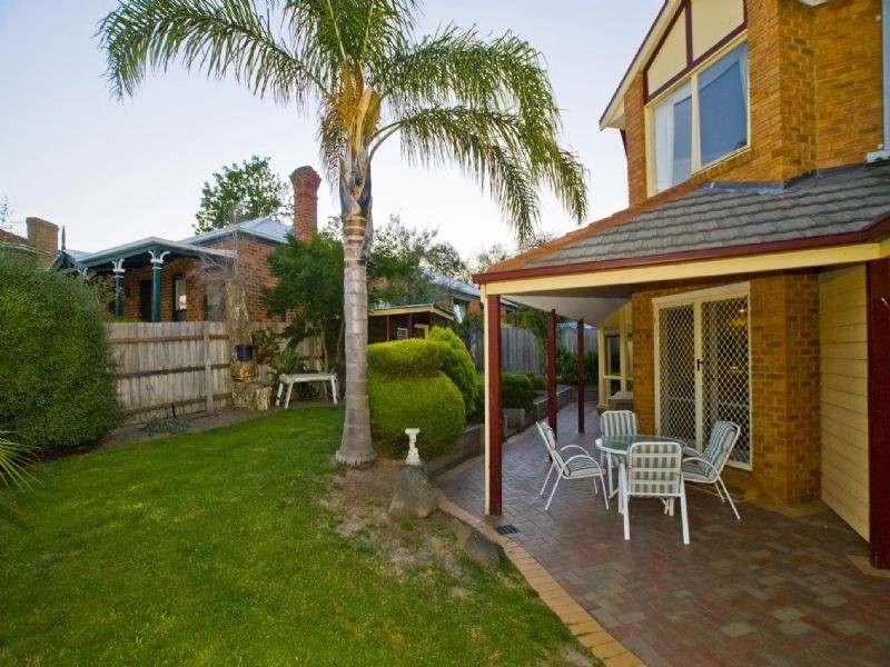 5 Rivergum Drive, Croydon North VIC 3136