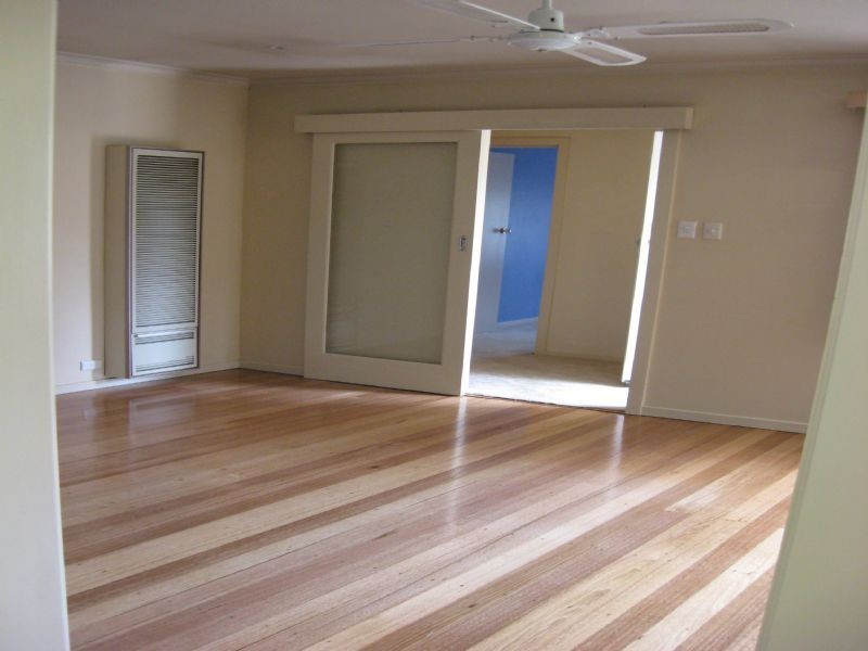 20 Mirang Avenue, Croydon VIC 3136