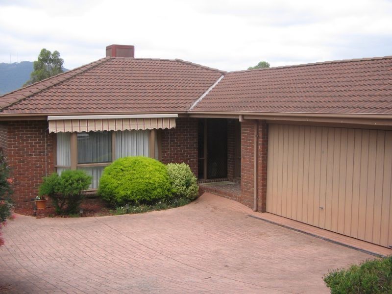 9 Woody Link, Croydon South VIC 3136